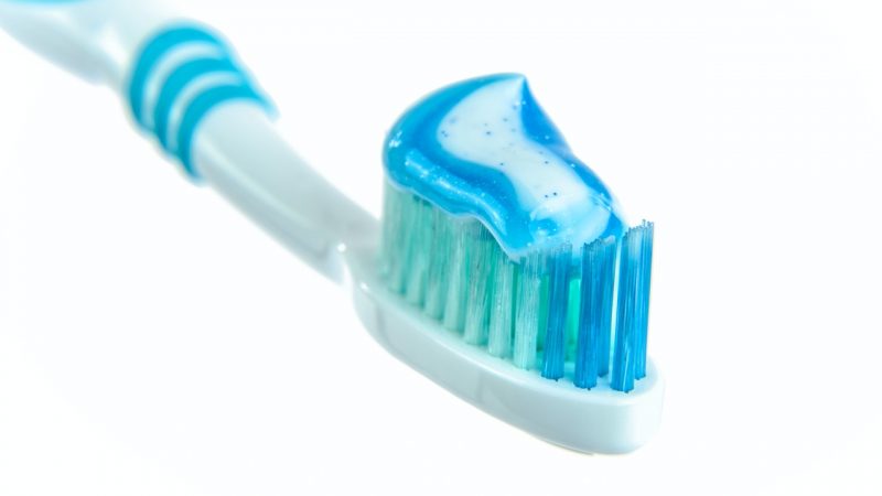 Limpeza de dente: veja as melhores práticas para fazer